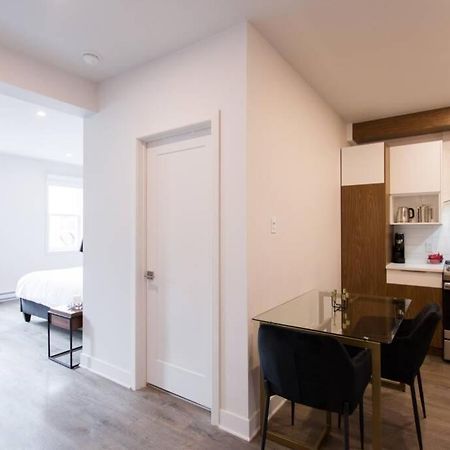 Live Like A Local In This Superb Loft By Den Stays Montréal Exterior foto